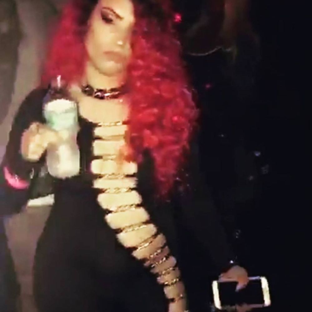 Meet your Posher, Suzie